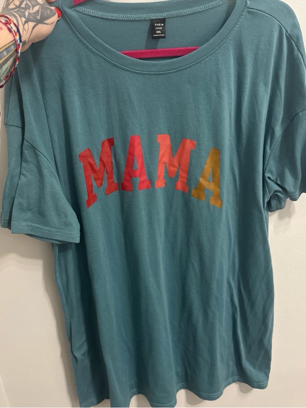 SHEIN Teal Short Sleeve 'MAMA' Graphic Tee with Red and Gold Letters